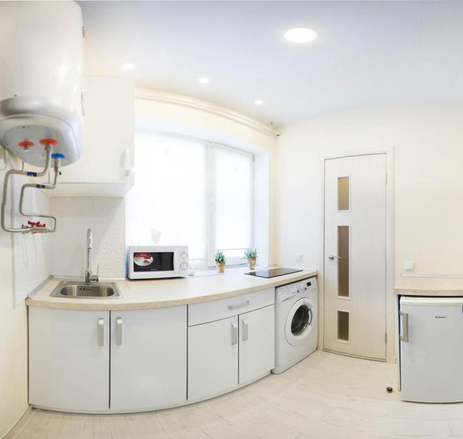 Modern Apartments In The Centre - Kuznechna Str. 26/4 Kharkiv Eksteriør bilde
