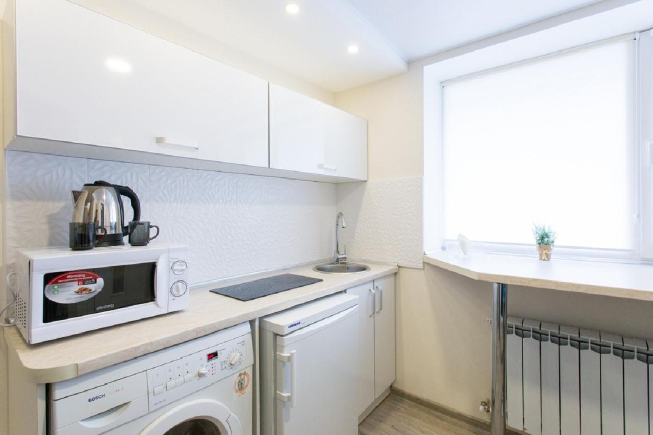 Modern Apartments In The Centre - Kuznechna Str. 26/4 Kharkiv Eksteriør bilde