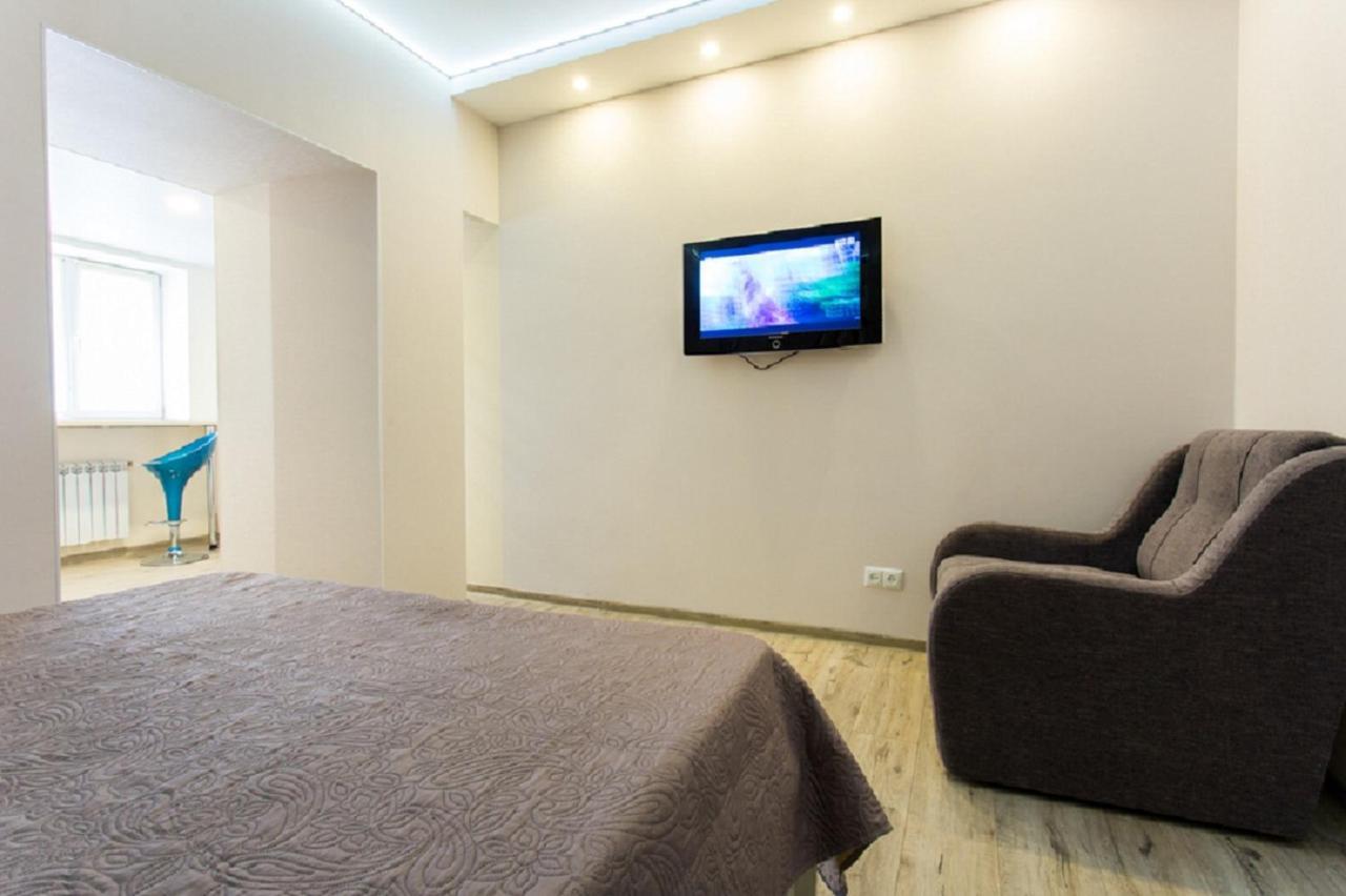 Modern Apartments In The Centre - Kuznechna Str. 26/4 Kharkiv Eksteriør bilde